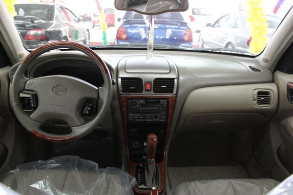 日產 SENTRA180  1.8 白色 照片4