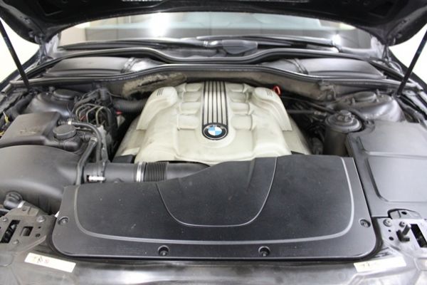 BMW 735 3.6 黑色 照片9