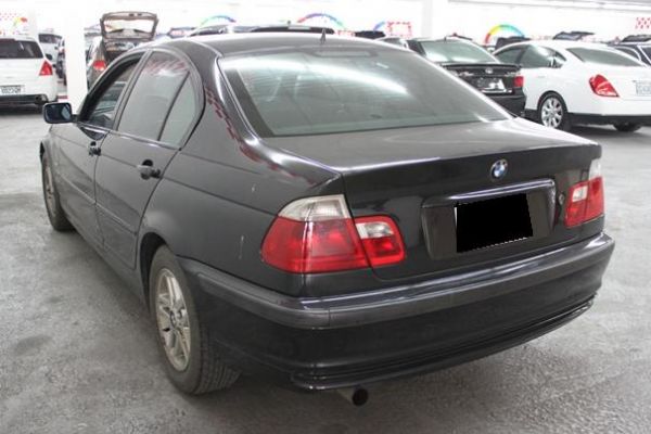 BMW 318 1.9 黑色 照片9