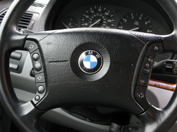 運通汽車-2002年-BMW-X5 照片6
