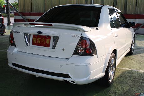 Ford 福特 Tierra XT 照片3