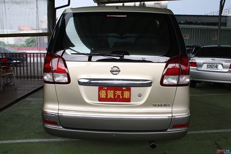 Nissan 日產 Serena QRV 照片3