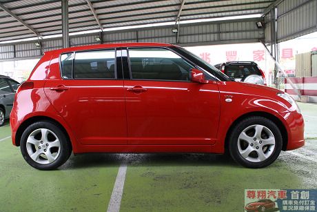 Suzuki 鈴木 Swift 照片5