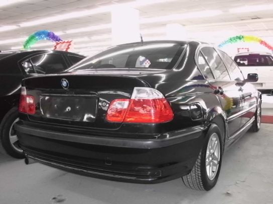 1999年 BMW 318 1.9 黑  照片8
