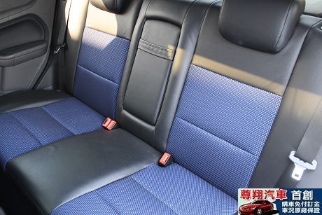 Ford 福特 Focus 2.0 照片8