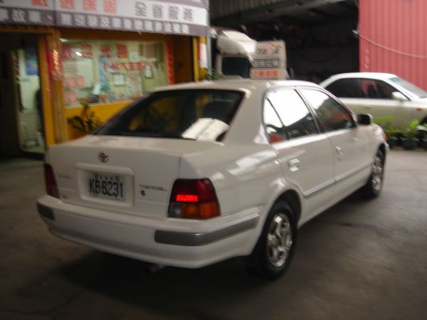 TOYOTA TERCEL 照片2