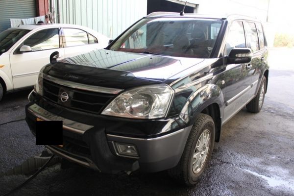 2005年日產 X-Trail 2.0黑 照片1