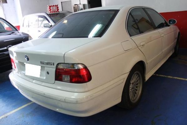 BMW 535 3.5 白色 照片10