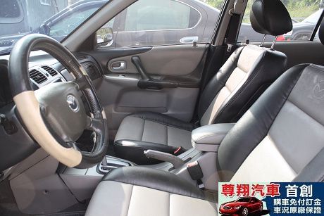 Mazda 馬自達 323 照片9