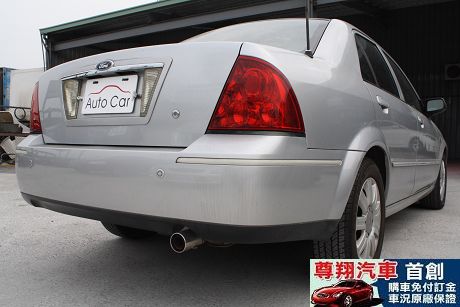 Ford 福特 Tierra LS 照片6