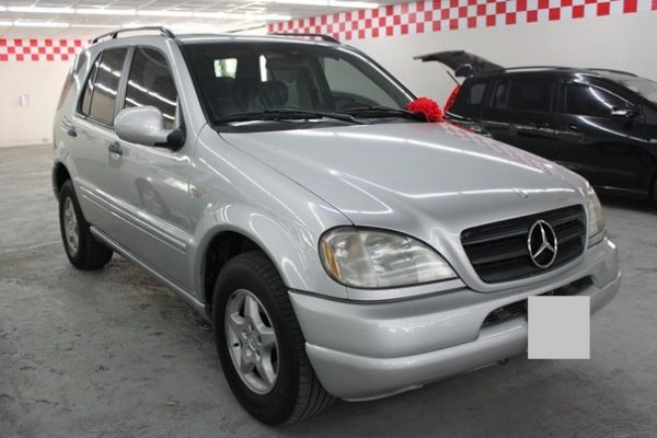 2002 賓士 ML 320 3.2 銀 照片1