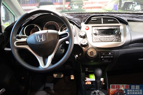 Honda 本田 FIT 照片7