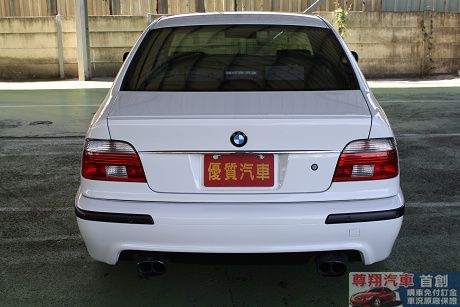 BMW 寶馬 5系列 520 照片9