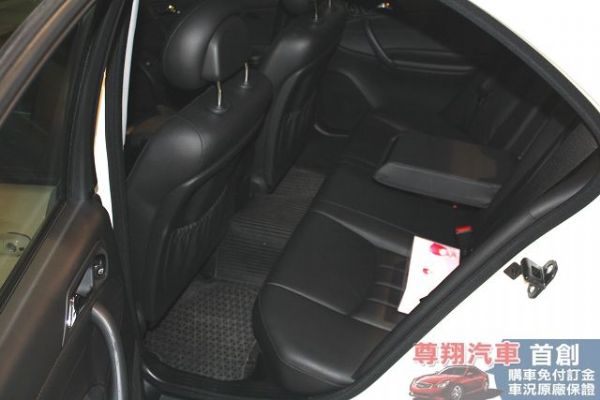 Benz 賓士 C-Class C 20 照片5