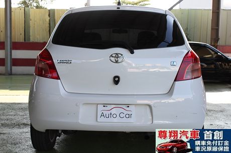 Toyota豐田 Yaris 照片8