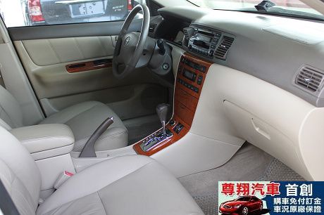 Toyota豐田 Altis 照片5