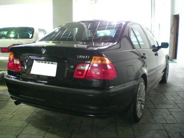 BMW 總代理 318i 照片7