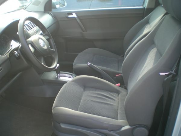 VW POLO 1.4 照片3