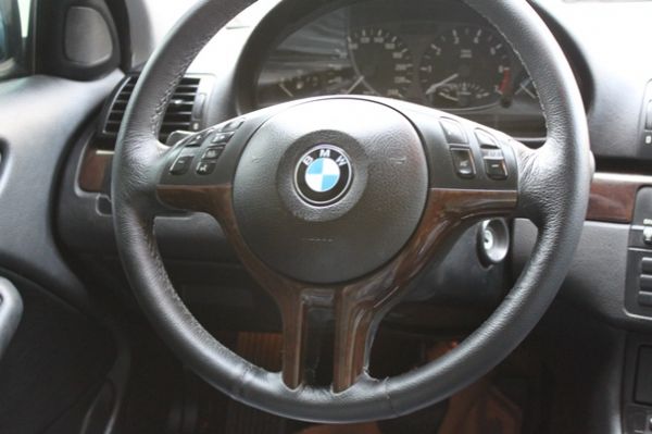 BMW 318 2.0 白色  照片4