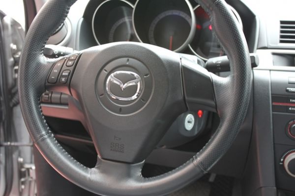 Mazda 馬自達  3S 2.0灰 照片4