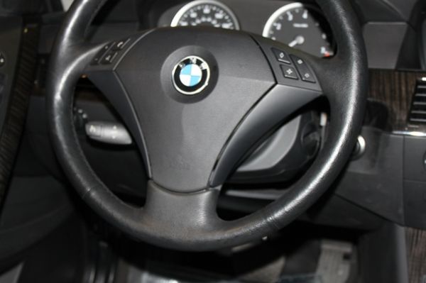 BMW 530I 3.0 銀色 照片6