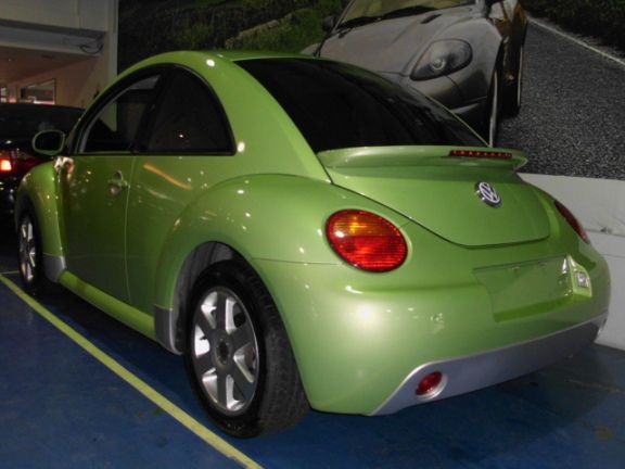 2001 福斯 Beetle 2.0 綠 照片7