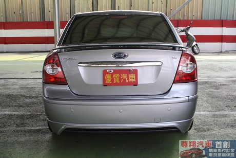 Ford 福特 Focus 1.8 照片4