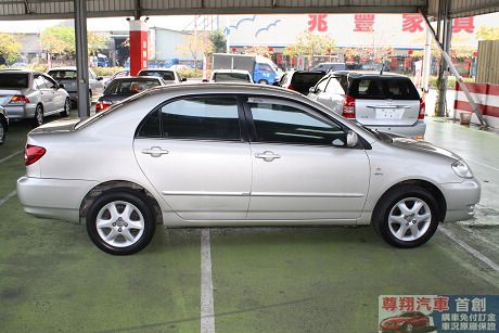 Toyota豐田 Altis 照片4