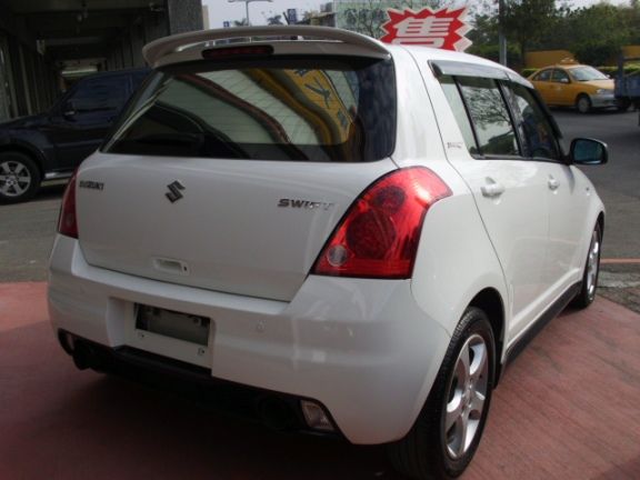 2007 鈴木 SWIFT 1.5 白 照片9