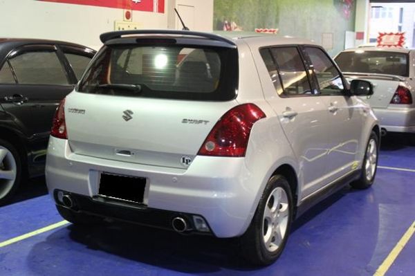 08Suzuki 鈴木Swift 1.5 照片9