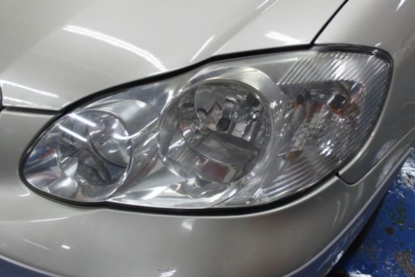 2002 豐田 Altis 1.8 金 照片2
