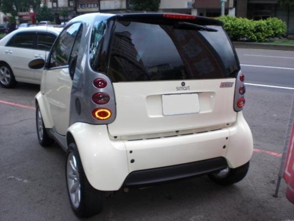 2006 Smart 0.7 白 照片9