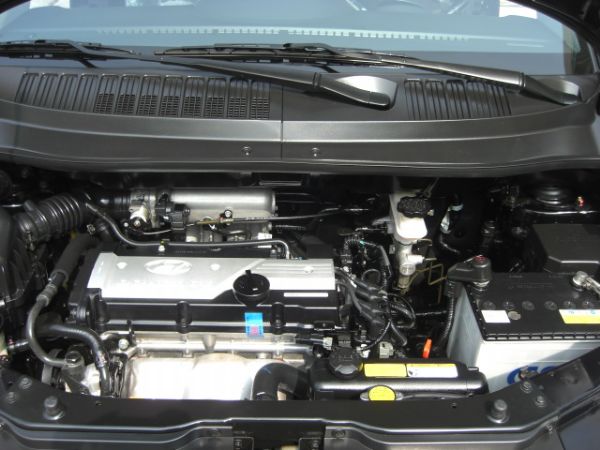 SUM聯泰汽車~2009型式MATRIX 照片2