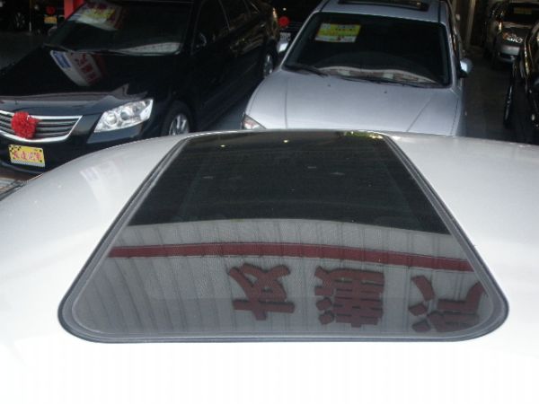 *友達汽車* 01年 日產 C180 照片9