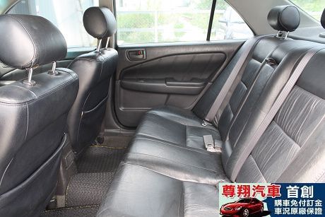 Toyota豐田 Premio 照片8