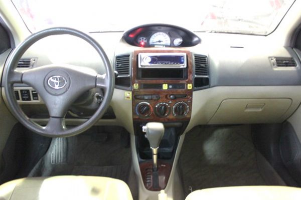 04豐田  Vios 1.5 金 照片4