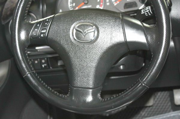 06Mazda馬自達6 2.3S黑 照片5