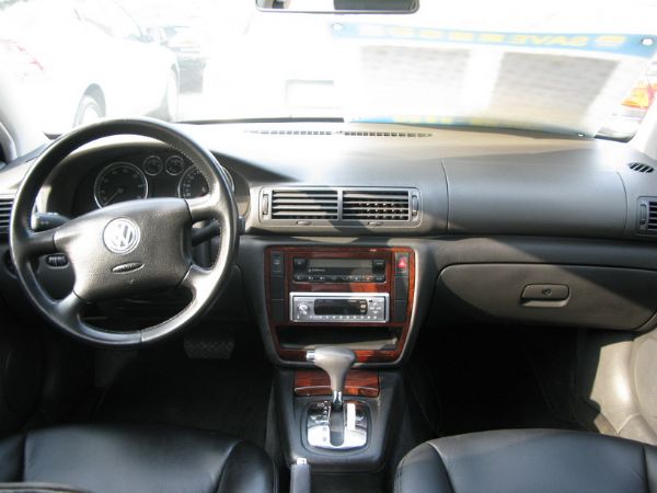 運通汽車-2004年-VW-Passat 照片5