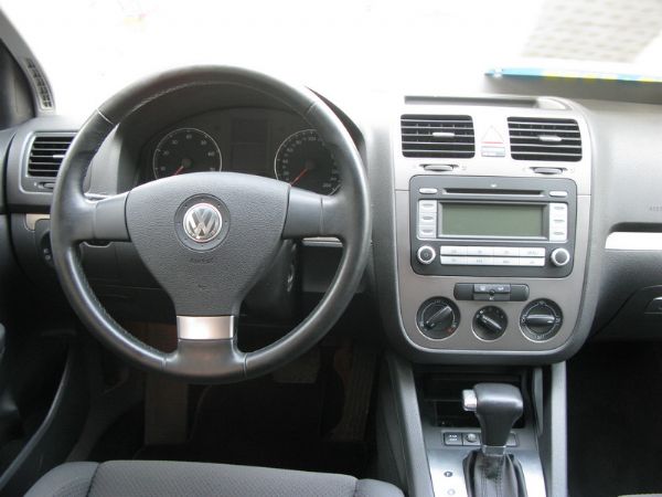 運通汽車-2008年-VW-Golf 照片2
