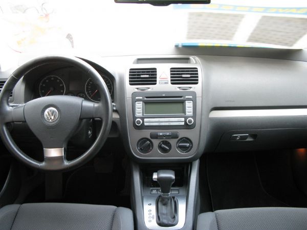 運通汽車-2008年-VW-Golf 照片5