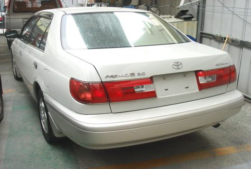 01 TOYOTA PREMIO 照片2