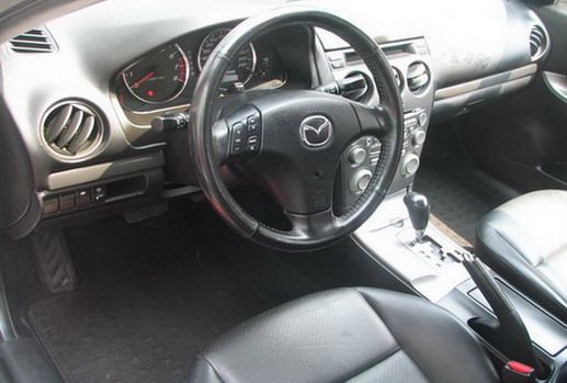 05 MAZDA 6 照片3