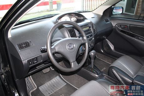 Toyota豐田 Vios 照片5