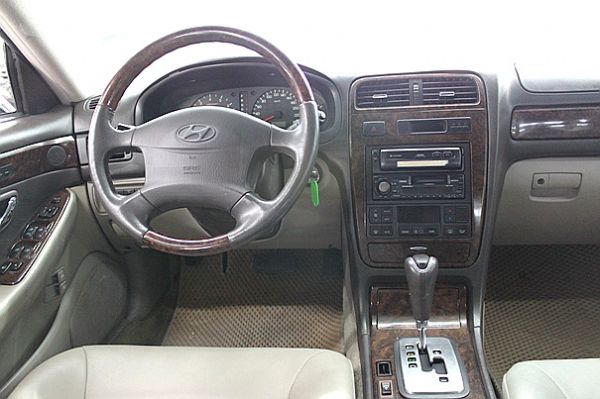 03 Hyundai 現代 XG  照片4