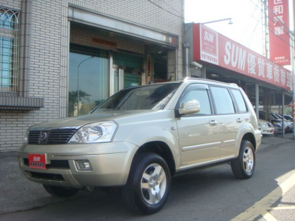 NISSAN X-TRAIL 照片1