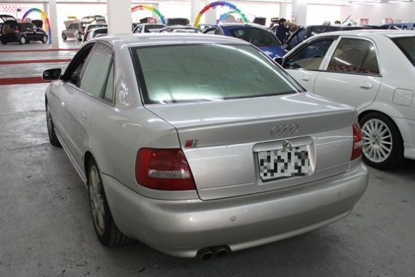 02 audi S4 2.7銀 照片9