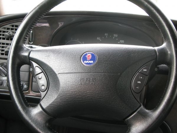 運通汽車-2006年-SAAB-9一5 照片6