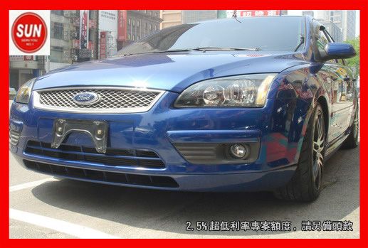 06  FORD FOCUS 照片1