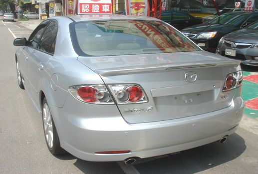 04 MAZDA 6 照片2