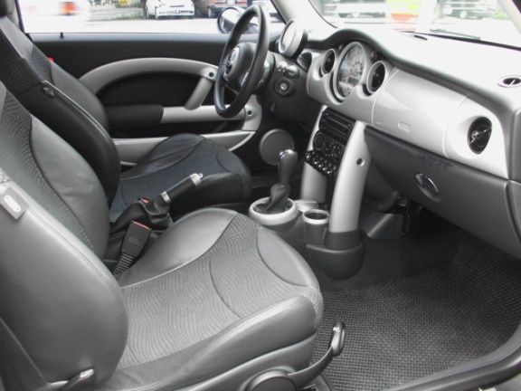 05 MINI Cooper 1.6 藍 照片8